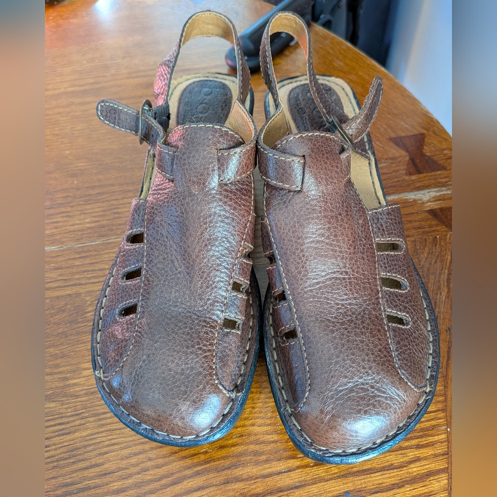 BOC Brown Leather Sandals